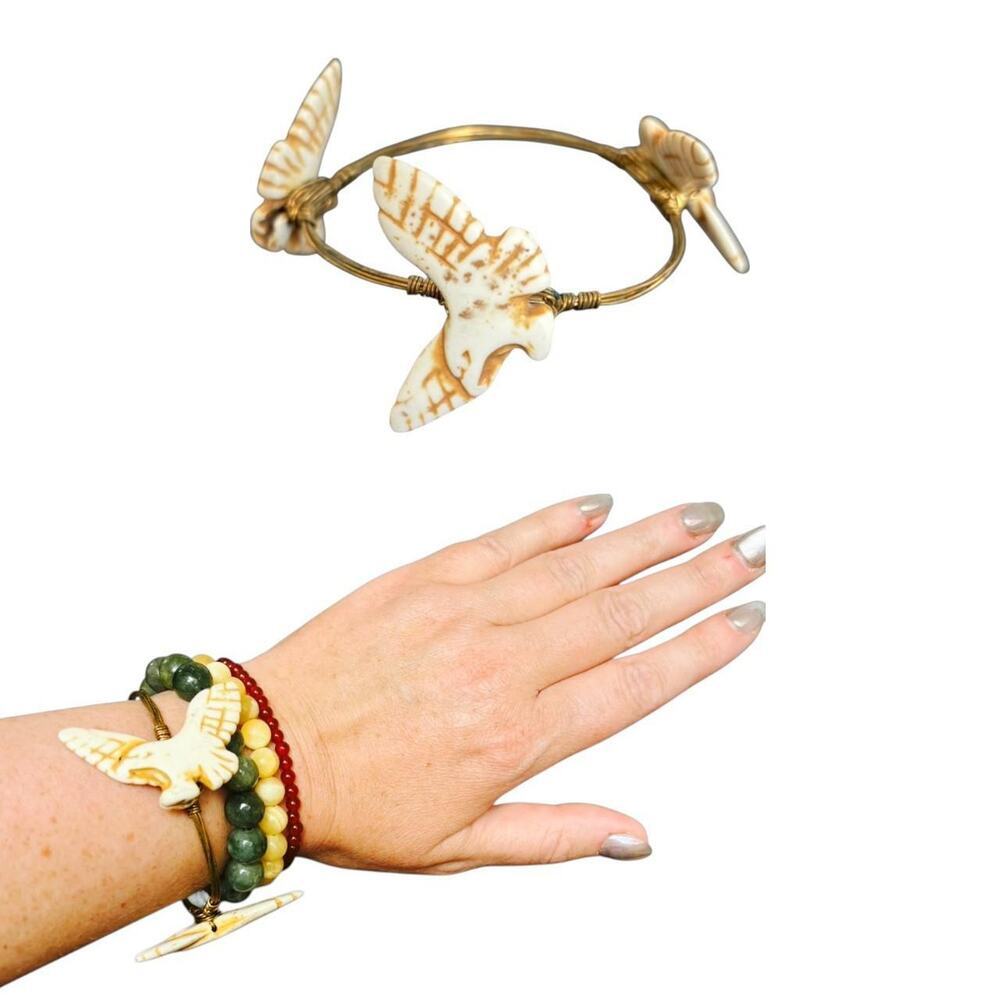 VINTAGE carved bird wire boho‎ slip on bracelet.